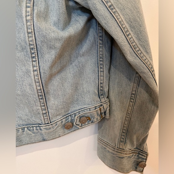 Boxy-crop jean jacket - Madewell - Picture 7 of 8